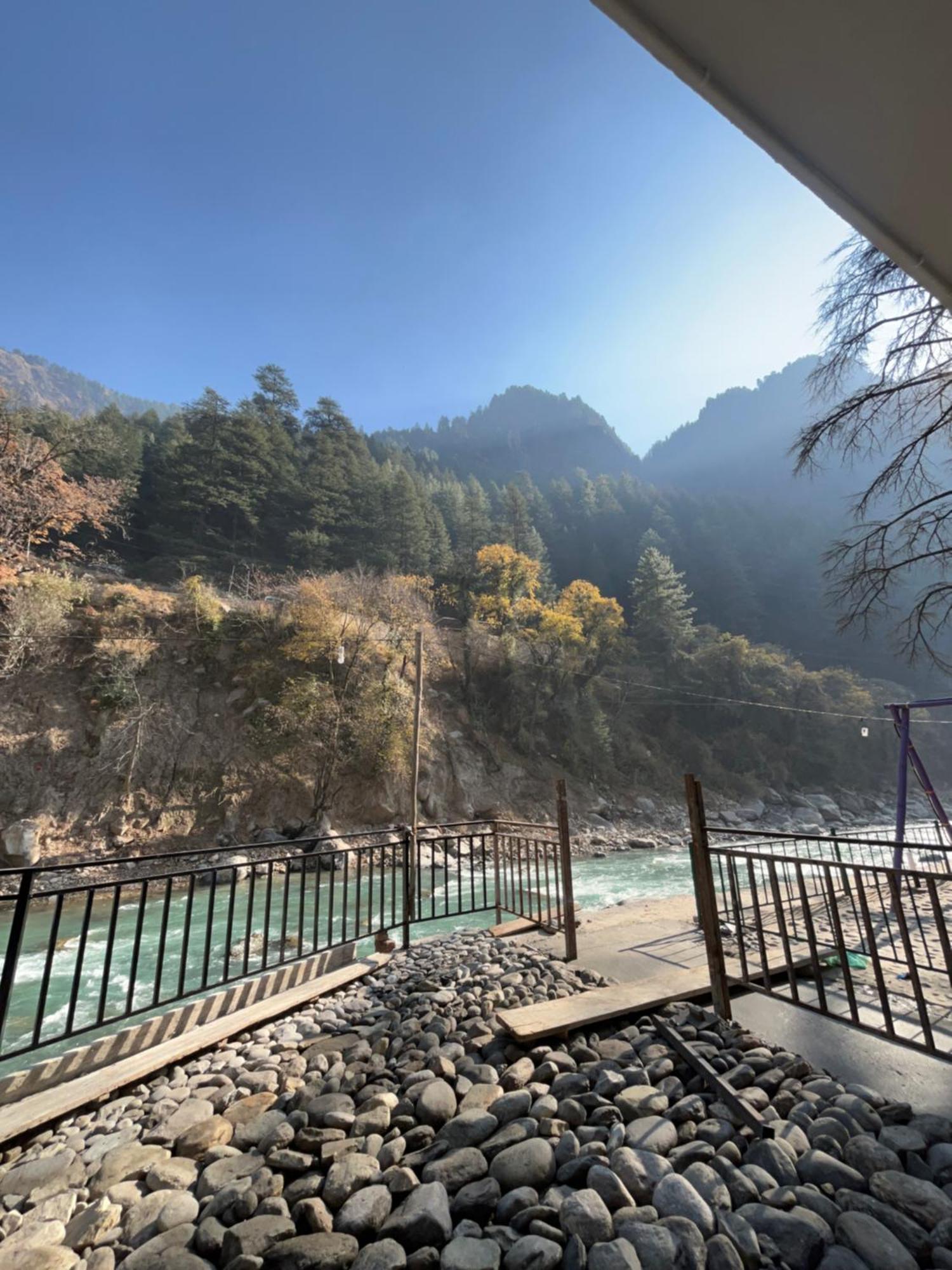 Hom House Of Mannmauji Riverside Kasol Luaran gambar
