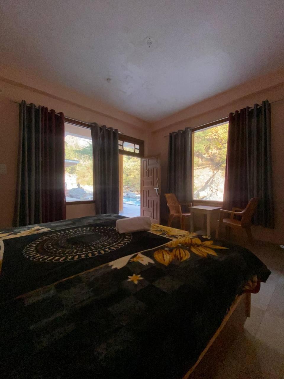 Hom House Of Mannmauji Riverside Kasol Luaran gambar